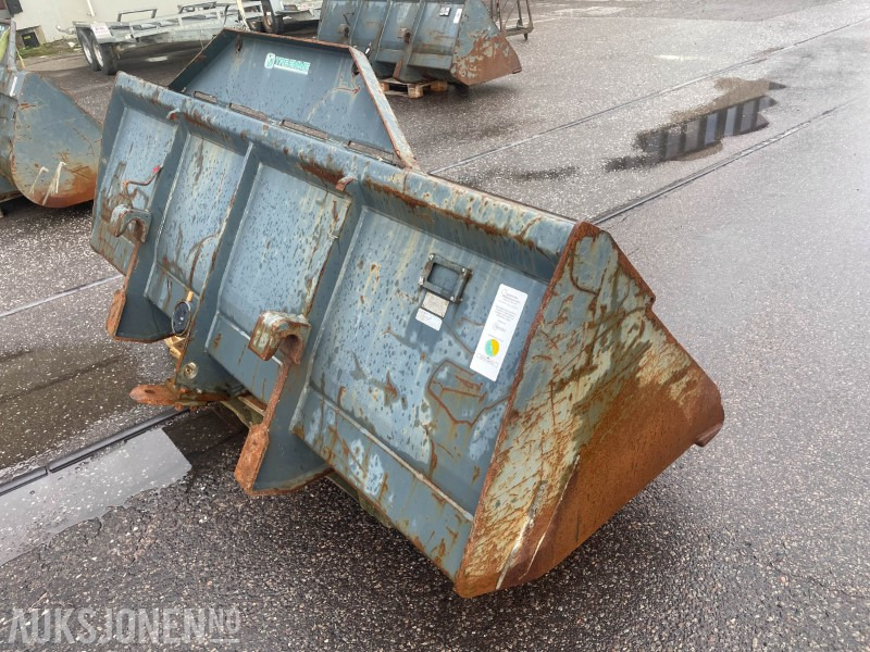 Skuffe til Merlo teleskoptruck - Accessoire pour Engins de chantier: photos 2 Skuffe til Merlo teleskoptruck - Accessoire pour Engins de chantier: photos 2