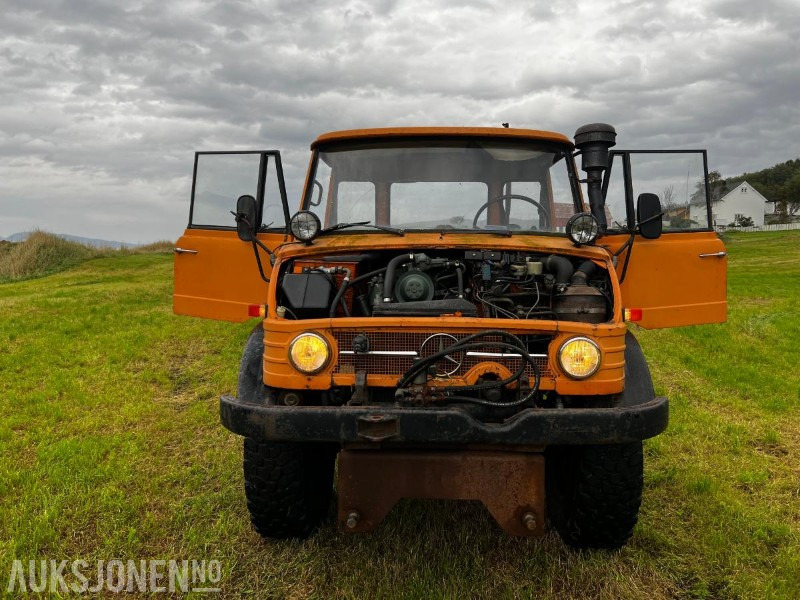1976 Mercedes-Benz UNIMOG 406 PTO BRØYTEPLATE - Camion: photos 3 1976 Mercedes-Benz UNIMOG 406 PTO BRØYTEPLATE - Camion: photos 3