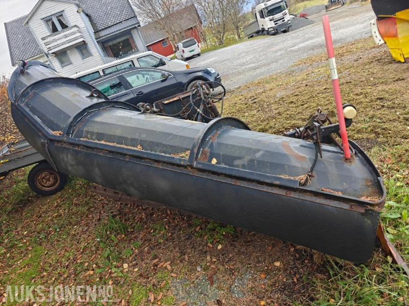 2004 Tellefsdal diagonalplog / snøplog - P HD - Bredde 3600 mm - Parallelllogram - Camion: photos 2 2004 Tellefsdal diagonalplog / snøplog - P HD - Bredde 3600 mm - Parallelllogram - Camion: photos 2