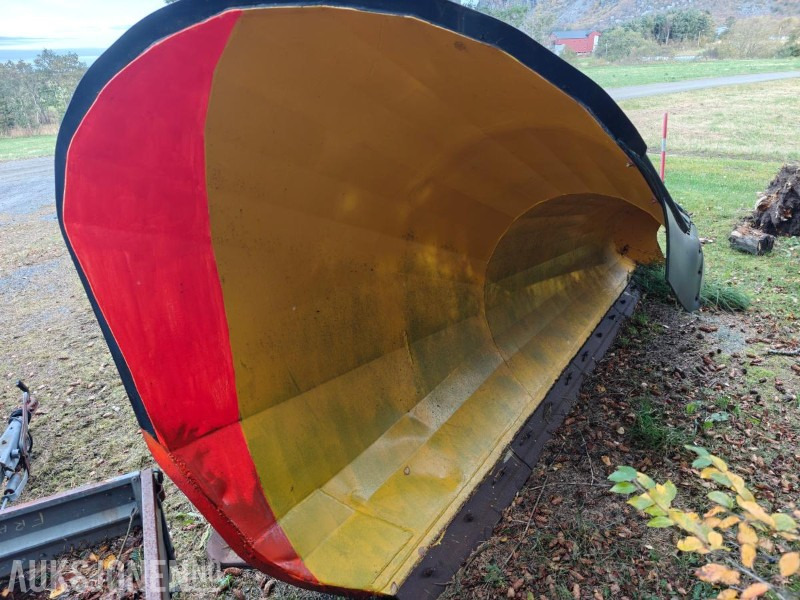 2004 Tellefsdal diagonalplog / snøplog - P HD - Bredde 3600 mm - Parallelllogram - Camion: photos 3 2004 Tellefsdal diagonalplog / snøplog - P HD - Bredde 3600 mm - Parallelllogram - Camion: photos 3