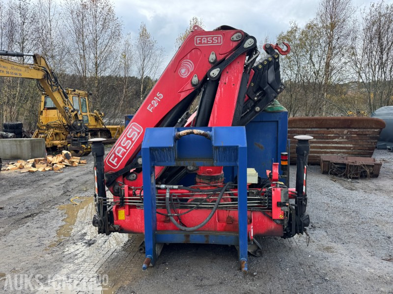 2008 CMT krokflak med karmer og Fassi F215 kran - Camion: photos 2 2008 CMT krokflak med karmer og Fassi F215 kran - Camion: photos 2