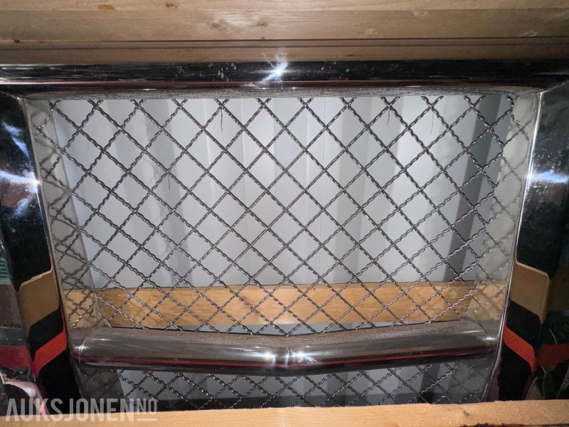 RST-Steel Kufanger - NY/UBRUKT i originalkasse - Passer på Mercedes Actros - Rustfritt stål - Komplett med fester - Camion: photos 3 RST-Steel Kufanger - NY/UBRUKT i originalkasse - Passer på Mercedes Actros - Rustfritt stål - Komplett med fester - Camion: photos 3