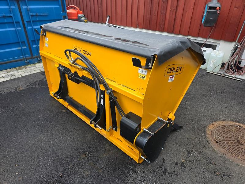 Dalen 2034-U sandstrøer - Hydraulisk - 2 meter strøbredde - 1300 liter - Matériel de chantier: photos 5 Dalen 2034-U sandstrøer - Hydraulisk - 2 meter strøbredde - 1300 liter - Matériel de chantier: photos 5
