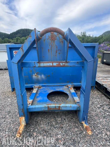GMM Kranflak på krokløftramme med Aluminiumskarmer - Matériel de chantier: photos 2 GMM Kranflak på krokløftramme med Aluminiumskarmer - Matériel de chantier: photos 2