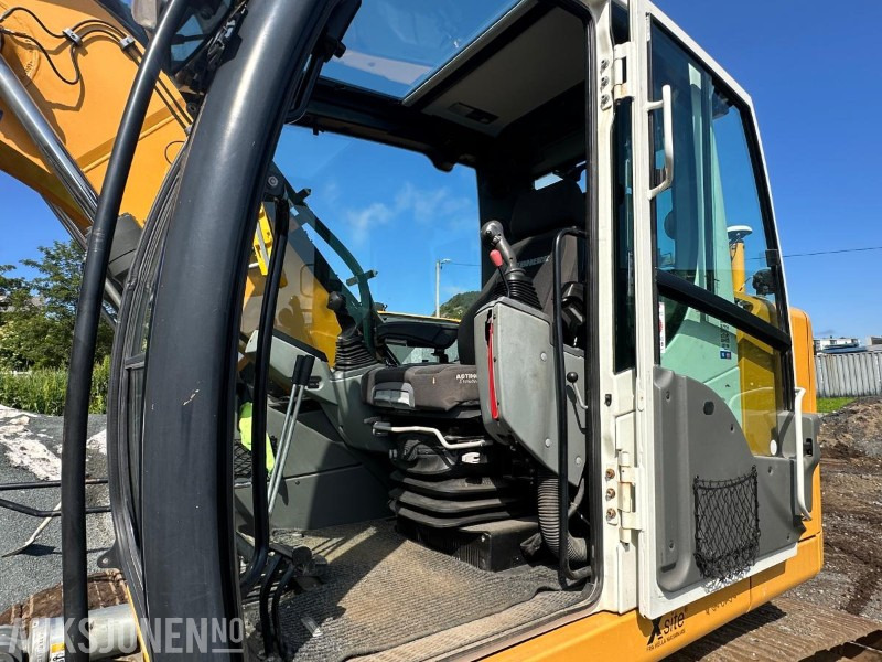 Pelle Liebherr R914 STD Compact Litronic Beltegraver - 2932 Timer - Sentralsmøring - Novatron 3D GPS - Kamera - 4 Skuffer: photos 11