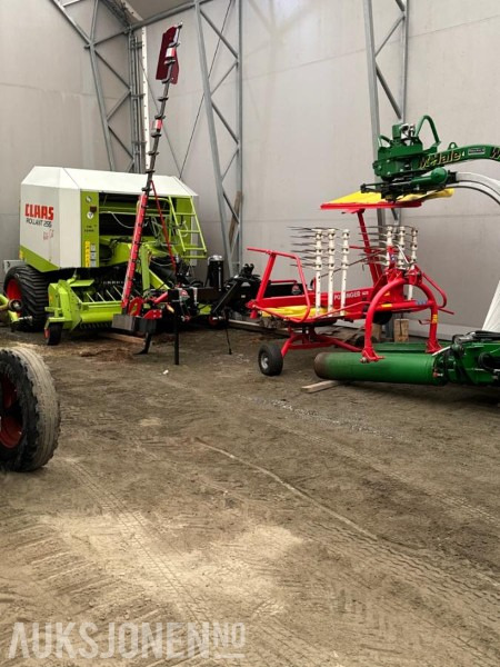 2006 Claas Rollant 255 - rundballe presse 572 timer mva fri - Machine agricole: photos 5 2006 Claas Rollant 255 - rundballe presse 572 timer mva fri - Machine agricole: photos 5