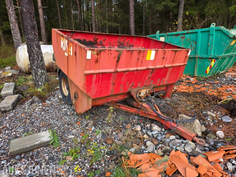 2007 Salo 2500 sand og saltspreder - Machine agricole: photos 1 2007 Salo 2500 sand og saltspreder - Machine agricole: photos 1