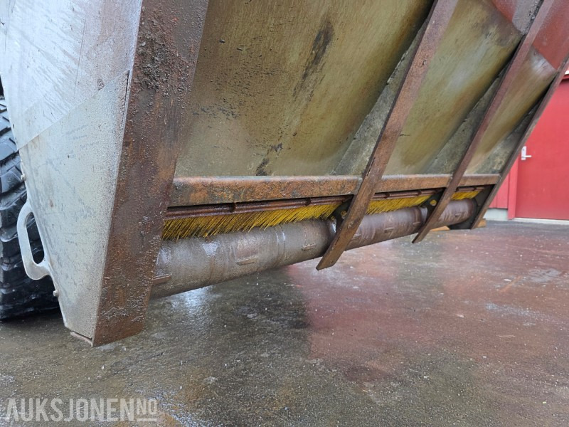 Machine agricole 2011 Holms strøkasse SB 2.4: photos 6 Machine agricole 2011 Holms strøkasse SB 2.4: photos 6