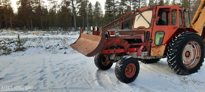 Frontskjær/skogsskjær med hydraulikk - stått på en Massey Ferguson 1974 - Machine agricole: photos 2 Frontskjær/skogsskjær med hydraulikk - stått på en Massey Ferguson 1974 - Machine agricole: photos 2