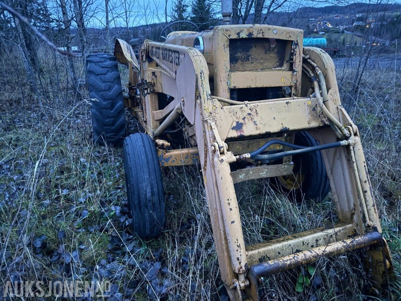 Massey Ferguson 3.165 m/laster - Tracteur agricole: photos 3 Massey Ferguson 3.165 m/laster - Tracteur agricole: photos 3