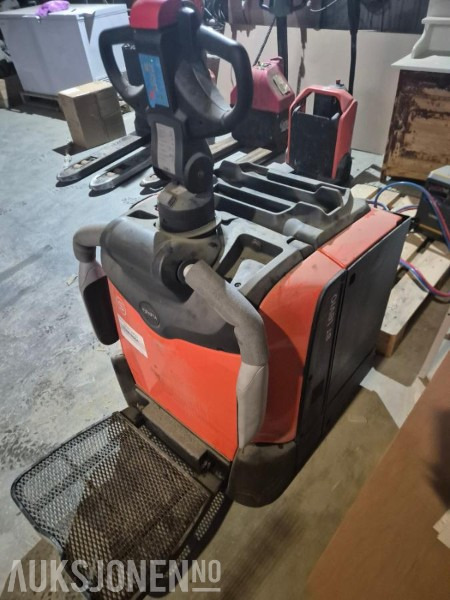 2024 Toyota LPE200 - Matériel de manutention: photos 3 2024 Toyota LPE200 - Matériel de manutention: photos 3