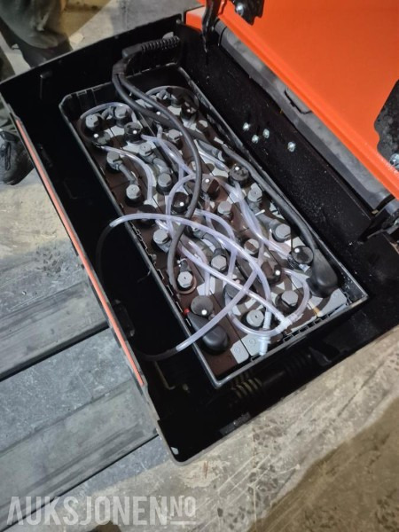 2024 Toyota LPE200 - Matériel de manutention: photos 2 2024 Toyota LPE200 - Matériel de manutention: photos 2