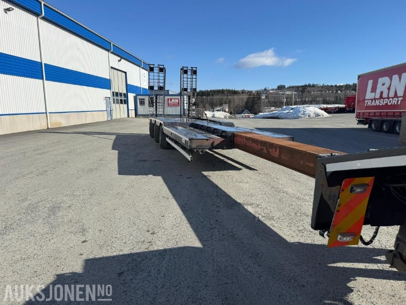2001 VANG 3 AKSLET MASKINTRALLE MED TRITEC SVINGSYSTEM - Remorque: photos 4 2001 VANG 3 AKSLET MASKINTRALLE MED TRITEC SVINGSYSTEM - Remorque: photos 4