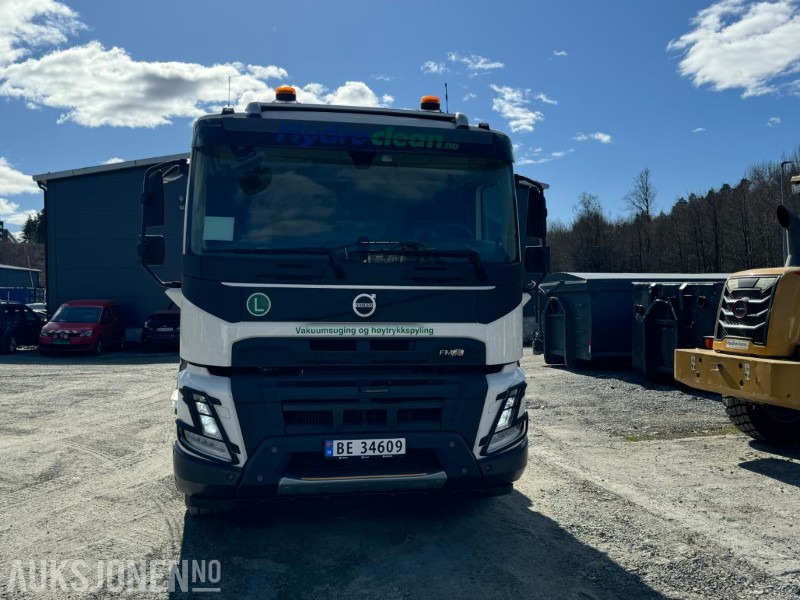 2024 VOLVO FMX500 - KOMPLETT VAKUUM/SPYLEBIL – NESTEN NY - 1154 KM - Véhicule de voirie/ Spécial: photos 2 2024 VOLVO FMX500 - KOMPLETT VAKUUM/SPYLEBIL – NESTEN NY - 1154 KM - Véhicule de voirie/ Spécial: photos 2