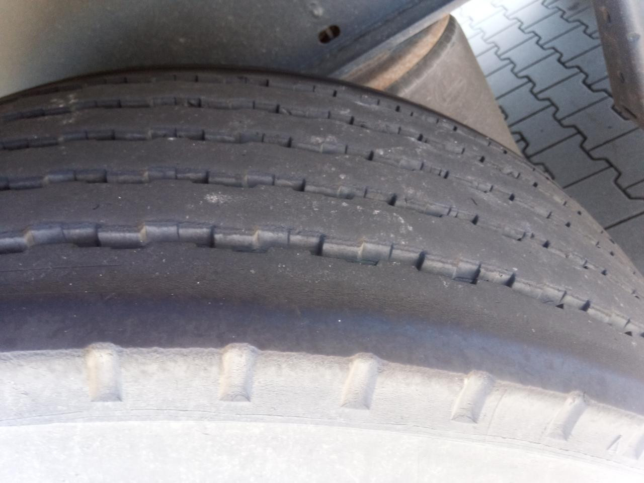 KOEGEL S24 - Semi-remorque rideaux coulissants: photos 5 KOEGEL S24 - Semi-remorque rideaux coulissants: photos 5