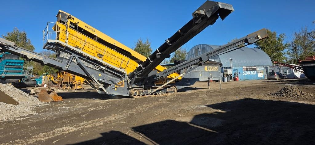 Tesab TS3600 - Crible: photos 4 Tesab TS3600 - Crible: photos 4