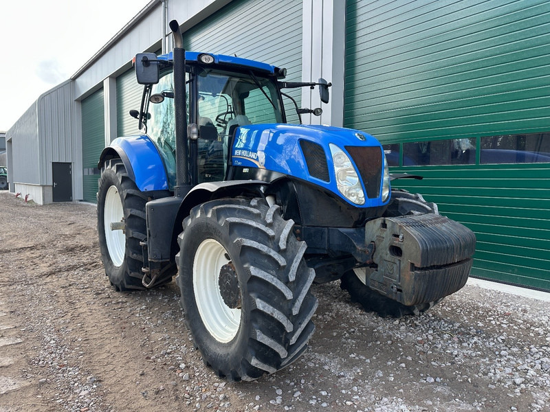 New Holland T7.250 Power Command - Tracteur agricole: photos 2 New Holland T7.250 Power Command - Tracteur agricole: photos 2