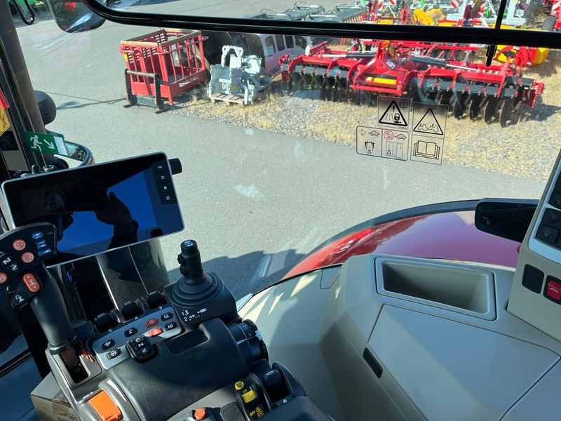 Tracteur agricole Massey Ferguson MF 8740 S Dyna-VT EXCLUSIVE: photos 6