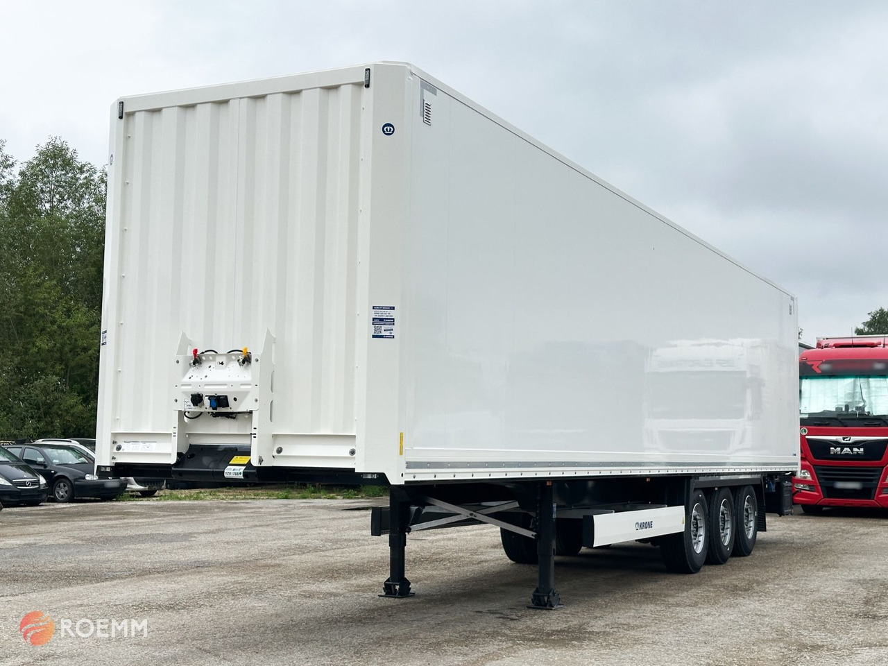 Krone DryLiner*2 Stk*Code XL*Liftachse*Sofort - Semi-remorque fourgon: photos 1 Krone DryLiner*2 Stk*Code XL*Liftachse*Sofort - Semi-remorque fourgon: photos 1
