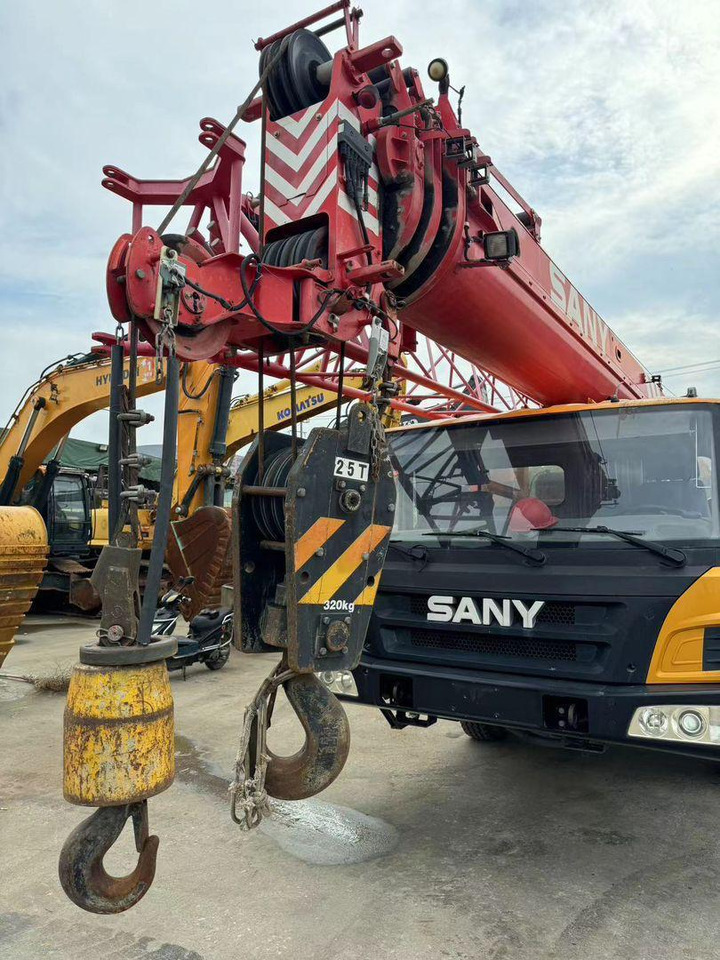 Sany Used Truck Crane 25 Ton with Excellent Work Performance and 1 year Warrenty - Grue mobile: photos 3 Sany Used Truck Crane 25 Ton with Excellent Work Performance and 1 year Warrenty - Grue mobile: photos 3