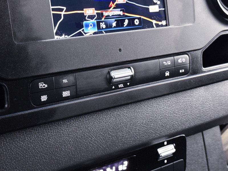 Fourgonnette Mercedes-Benz Sprinter 317 1.9 CDI L3H2 3500kg trekgewicht Navigatie Achteruitrijcamera Apple Carplay/Android Auto Betimmering Cruise Control: photos 10