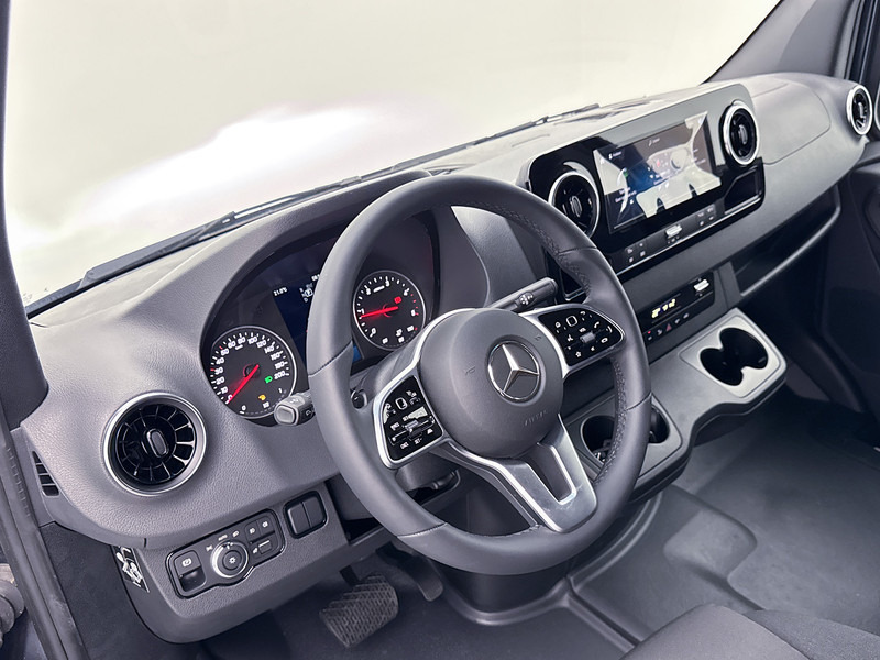 Mercedes-Benz Sprinter 419 1.9 CDI L2H2 Adaptieve cruise 360camera Widescreen Full Option 2024 - Fourgonnette: photos 5 Mercedes-Benz Sprinter 419 1.9 CDI L2H2 Adaptieve cruise 360camera Widescreen Full Option 2024 - Fourgonnette: photos 5