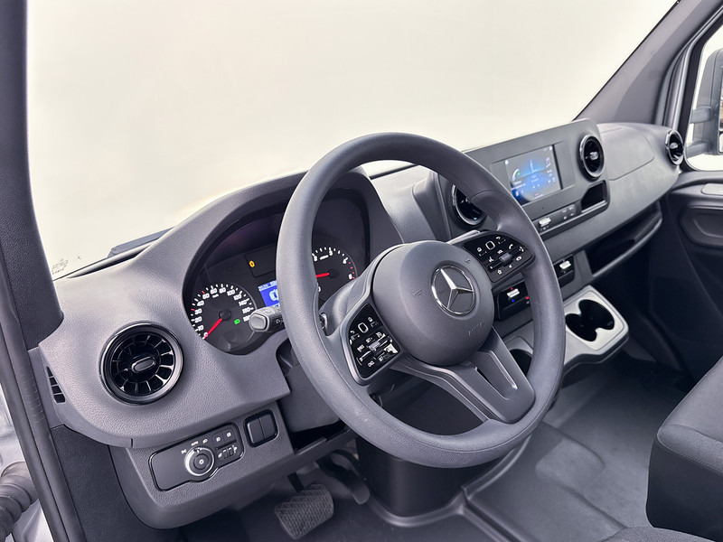 Mercedes-Benz Sprinter 517 1.9 CDI L3 RWD Bakwagen Dhollandia Laadklep 1000KG zilvergijs Zijdeur Cruise control - Fourgon grand volume: photos 5 Mercedes-Benz Sprinter 517 1.9 CDI L3 RWD Bakwagen Dhollandia Laadklep 1000KG zilvergijs Zijdeur Cruise control - Fourgon grand volume: photos 5