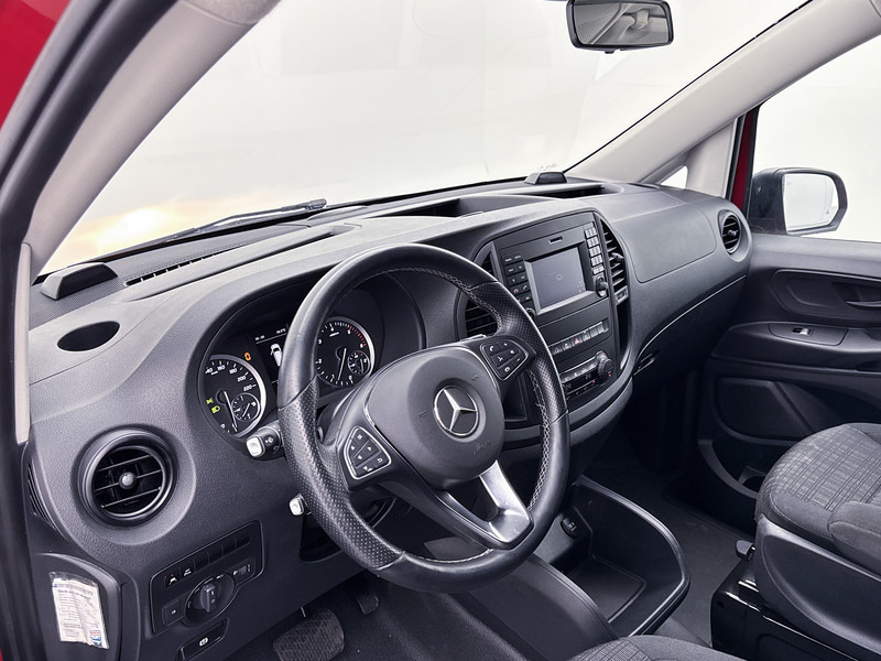 Mercedes-Benz Vito 114 CDI Lang Dubbele Cabine Marge (btw vrij) Navigatie Achteruitrijcamera Cruise Control Spoorassistent Automaat - Fourgonnette, Utilitaire double cabine: photos 5 Mercedes-Benz Vito 114 CDI Lang Dubbele Cabine Marge (btw vrij) Navigatie Achteruitrijcamera Cruise Control Spoorassistent Automaat - Fourgonnette, Utilitaire double cabine: photos 5