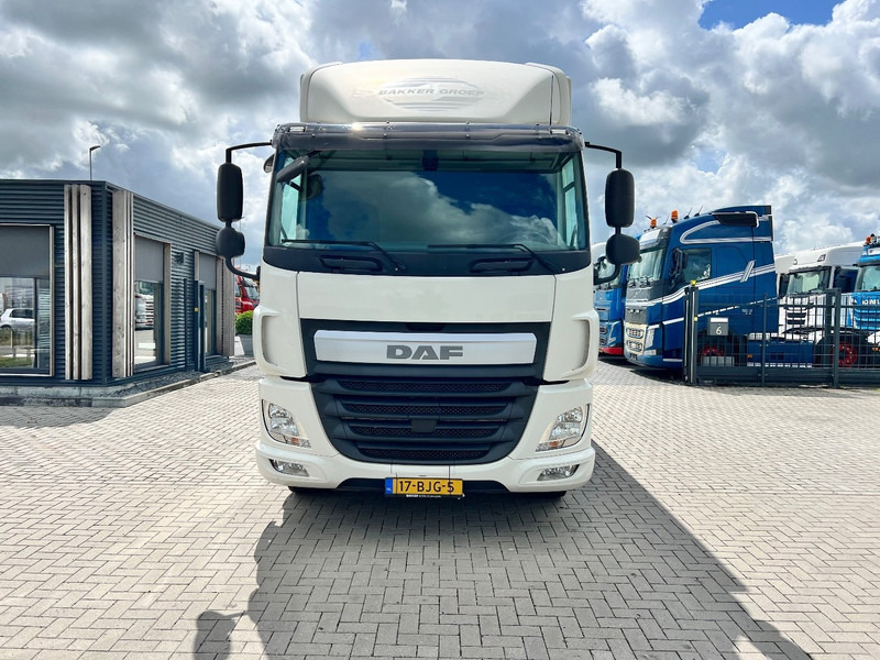 DAF CF 290 4x2 bakwagen Zepro 2000 kg/ 19.000 kg - Camion fourgon: photos 2 DAF CF 290 4x2 bakwagen Zepro 2000 kg/ 19.000 kg - Camion fourgon: photos 2