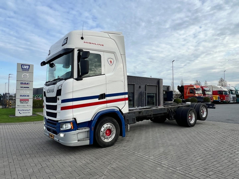 Scania S450 6x2 chassis cabine Retarder / Alcoa / Standclima / 715cm - Châssis cabine: photos 1 Scania S450 6x2 chassis cabine Retarder / Alcoa / Standclima / 715cm - Châssis cabine: photos 1