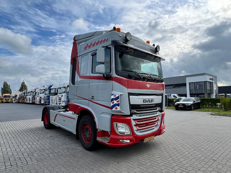 DAF XF 440 4X2 trekker Hydraulic / Standclima /Only 677.000km - Tracteur routier: photos 3 DAF XF 440 4X2 trekker Hydraulic / Standclima /Only 677.000km - Tracteur routier: photos 3