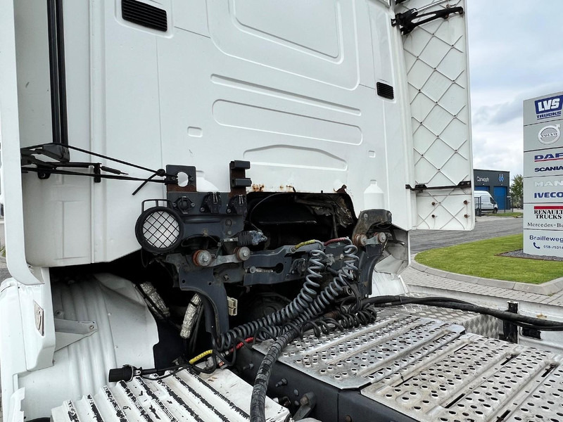Crédit-bail de Scania R580 4x2 Trekker Topline / Retarder / Manual Gearbox Scania R580 4x2 Trekker Topline / Retarder / Manual Gearbox: photos 9 Crédit-bail de Scania R580 4x2 Trekker Topline / Retarder / Manual Gearbox Scania R580 4x2 Trekker Topline / Retarder / Manual Gearbox: photos 9