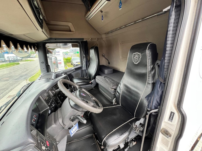 Crédit-bail de Scania R580 4x2 Trekker Topline / Retarder / Manual Gearbox Scania R580 4x2 Trekker Topline / Retarder / Manual Gearbox: photos 12 Crédit-bail de Scania R580 4x2 Trekker Topline / Retarder / Manual Gearbox Scania R580 4x2 Trekker Topline / Retarder / Manual Gearbox: photos 12