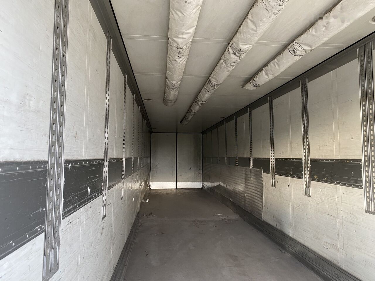 Carrier SCHMITZ CONTAINERE 13 m lungime IZOTERME din DEZMEMBRARI DE VANZ - Carrosserie frigorifique: photos 4 Carrier SCHMITZ CONTAINERE 13 m lungime IZOTERME din DEZMEMBRARI DE VANZ - Carrosserie frigorifique: photos 4