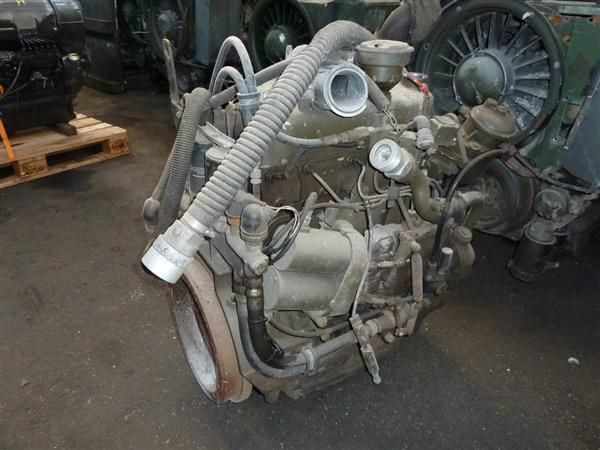 Mercedes-Benz OM 314 Mercedes-Benz T2 - Moteur pour Camion: photos 1 Mercedes-Benz OM 314 Mercedes-Benz T2 - Moteur pour Camion: photos 1