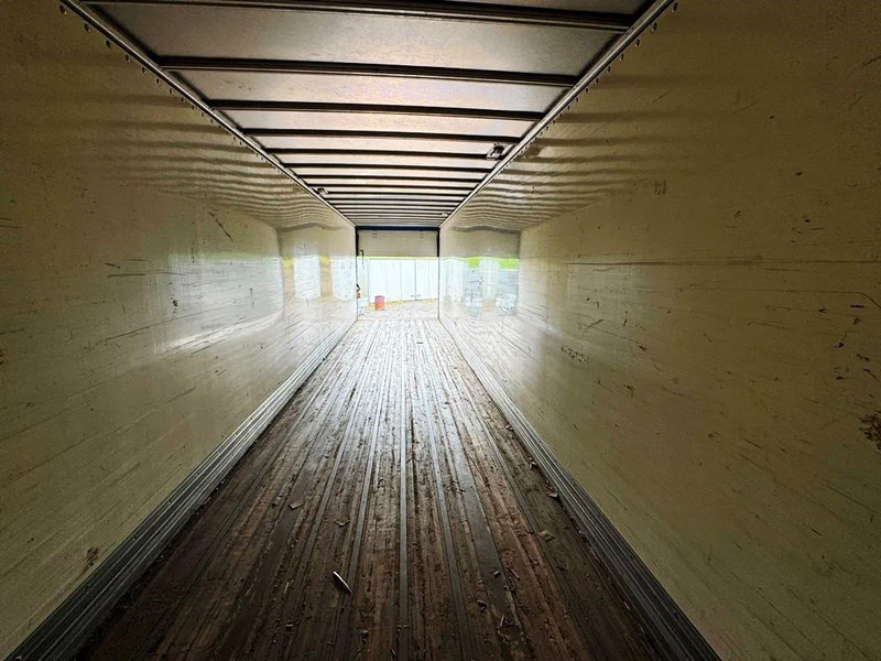 Semi-remorque fourgon Fruehauf 3 aksl box Trailer inkl. lift: photos 15