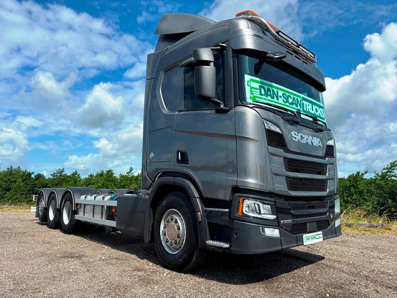 Scania R650 V8 NGS Steel / Air suspension. 4550mm weelbase. - Châssis cabine: photos 1 Scania R650 V8 NGS Steel / Air suspension. 4550mm weelbase. - Châssis cabine: photos 1