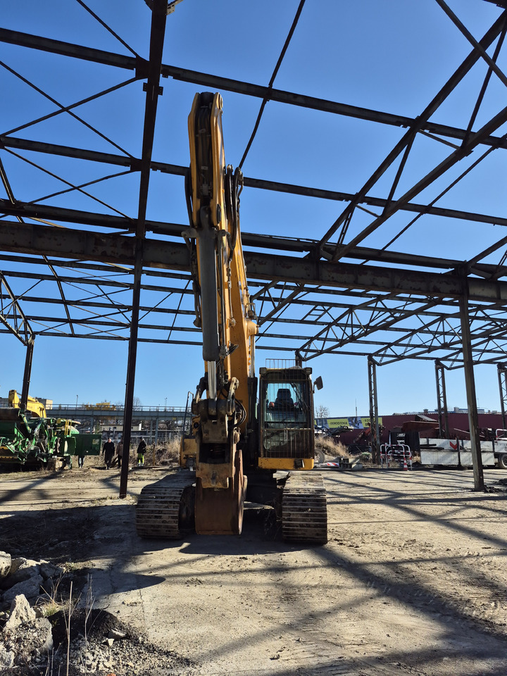 Pelle sur chenille LIEBHERR R926LC: photos 6