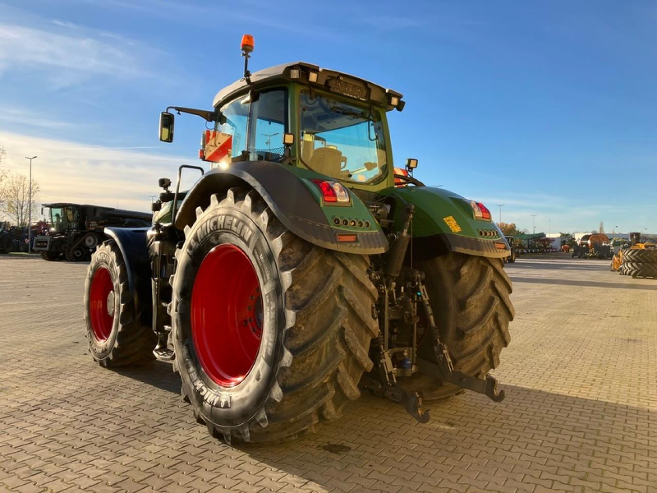 Fendt VARIO 1050 - Tracteur agricole: photos 3 Fendt VARIO 1050 - Tracteur agricole: photos 3