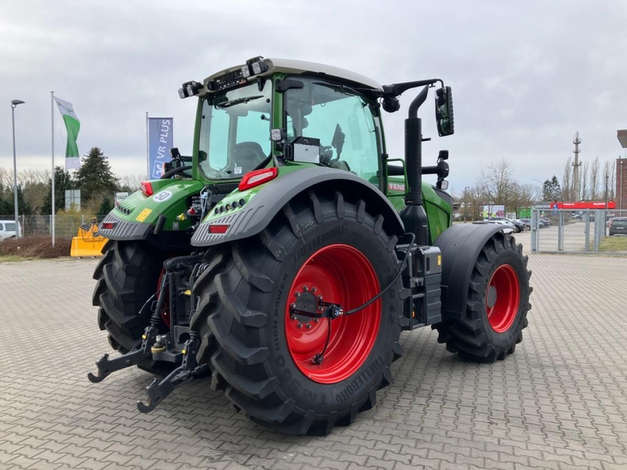Fendt VARIO 724 GEN7 // RTK // RDA - Tracteur agricole: photos 4 Fendt VARIO 724 GEN7 // RTK // RDA - Tracteur agricole: photos 4