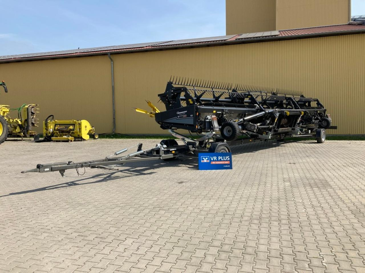 Geringhoff TRUFLEX RAZOR 40FT ZU FENDT IDEAL9 - Moissoneuse: photos 1 Geringhoff TRUFLEX RAZOR 40FT ZU FENDT IDEAL9 - Moissoneuse: photos 1