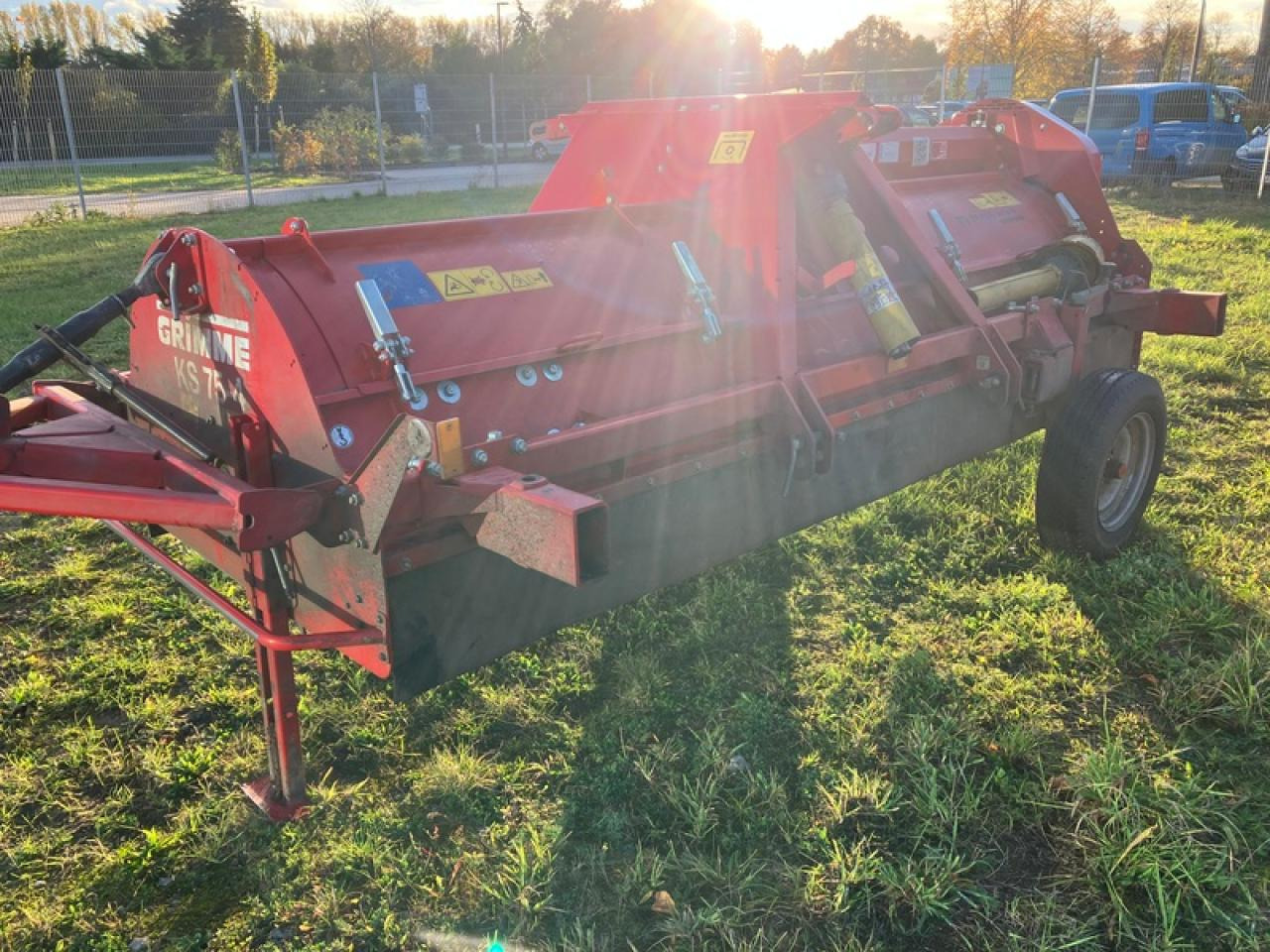 Grimme KRAUTSCHLÄGER KS 75-4 - Arracheuse de pommes de terre: photos 4 Grimme KRAUTSCHLÄGER KS 75-4 - Arracheuse de pommes de terre: photos 4