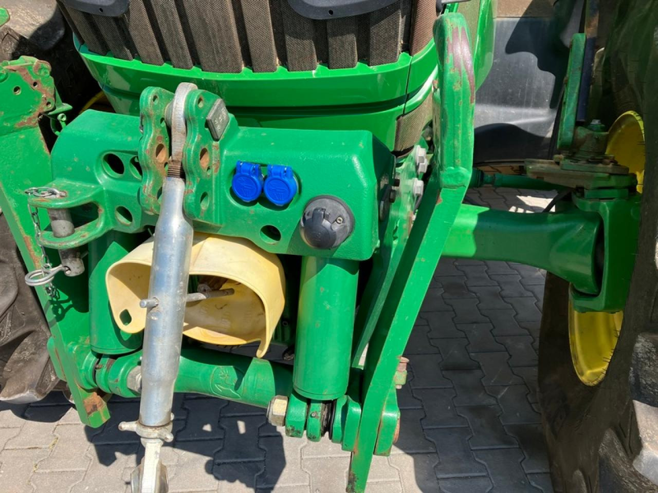 John Deere 6210R AUTOPOWER - Tracteur agricole: photos 5 John Deere 6210R AUTOPOWER - Tracteur agricole: photos 5