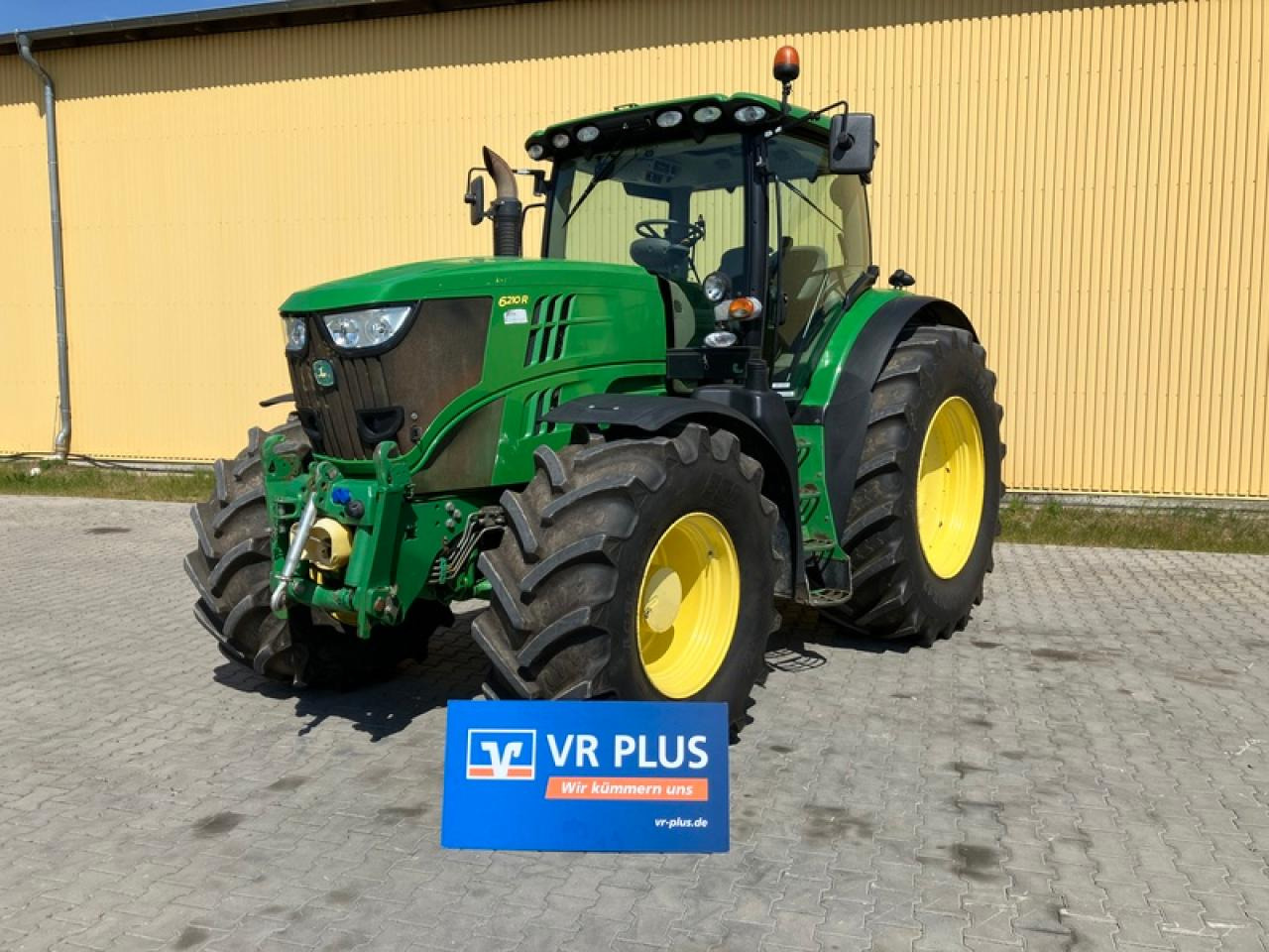 John Deere 6210R AUTOPOWER - Tracteur agricole: photos 1 John Deere 6210R AUTOPOWER - Tracteur agricole: photos 1