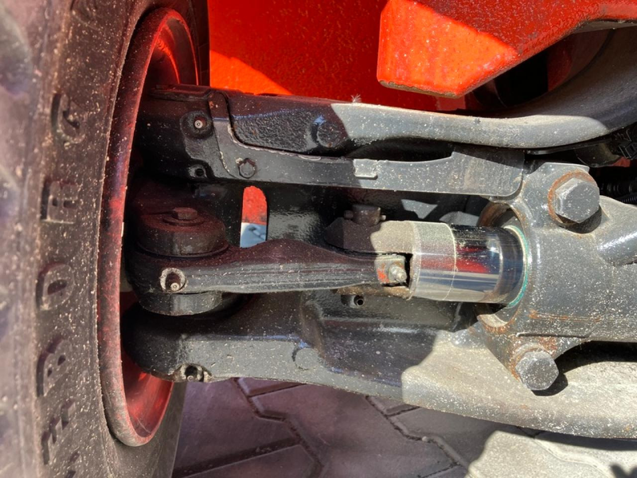 Linde H35D EVO ENDLOSDREHGERÄT - Chariot élévateur: photos 5 Linde H35D EVO ENDLOSDREHGERÄT - Chariot élévateur: photos 5