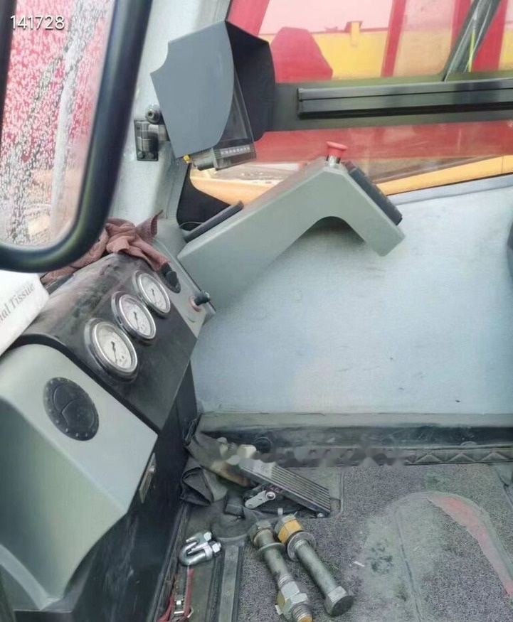 Grue mobile Sany Used Kato STC500 Truck Mounted Crane China 50 Ton 100 Ton Capaci: photos 6 Grue mobile Sany Used Kato STC500 Truck Mounted Crane China 50 Ton 100 Ton Capaci: photos 6