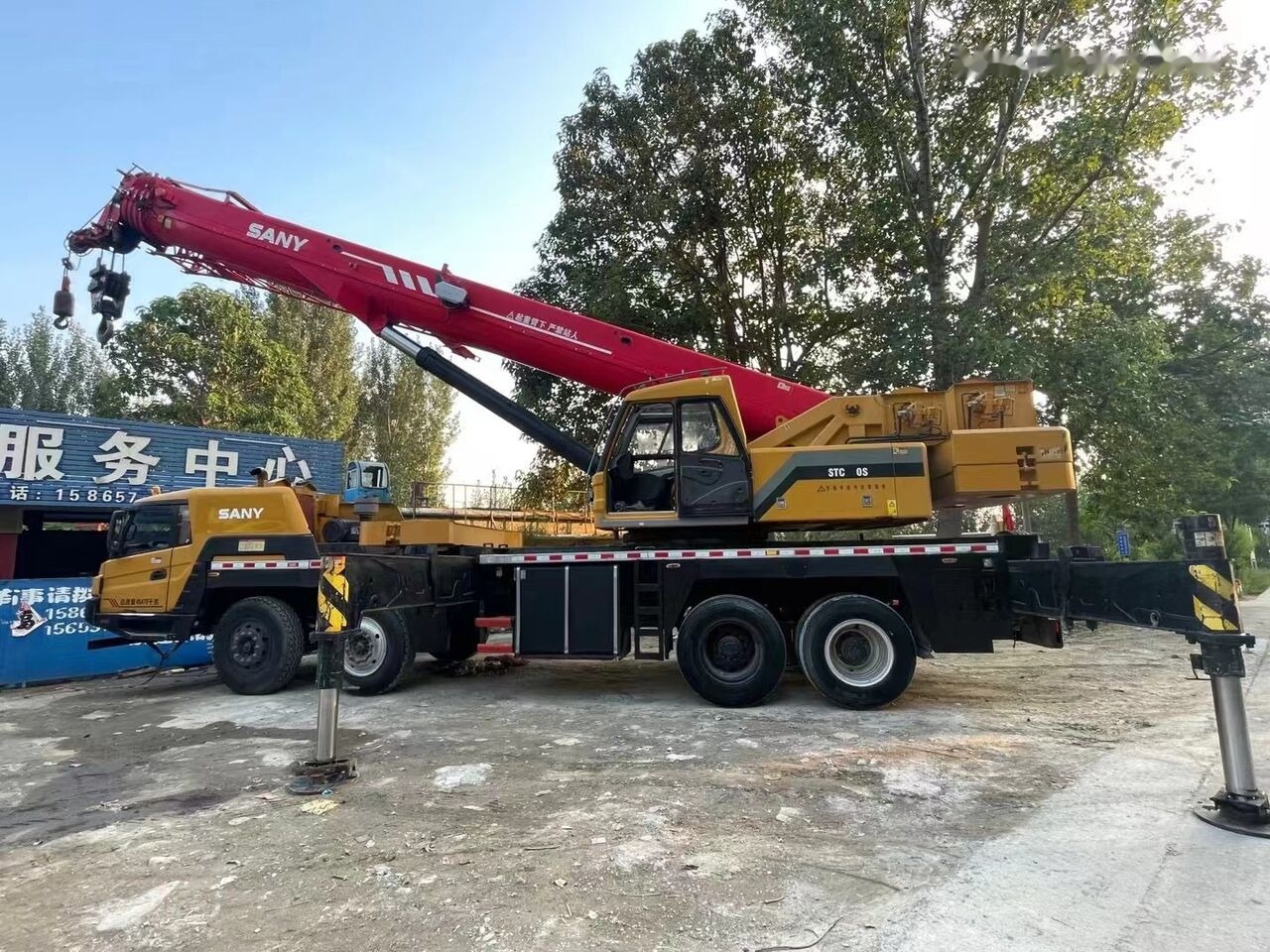 Sany Used Sany STC800 Original 80 Ton Mobile Crane Truck Truck Mounte - Grue mobile: photos 2 Sany Used Sany STC800 Original 80 Ton Mobile Crane Truck Truck Mounte - Grue mobile: photos 2