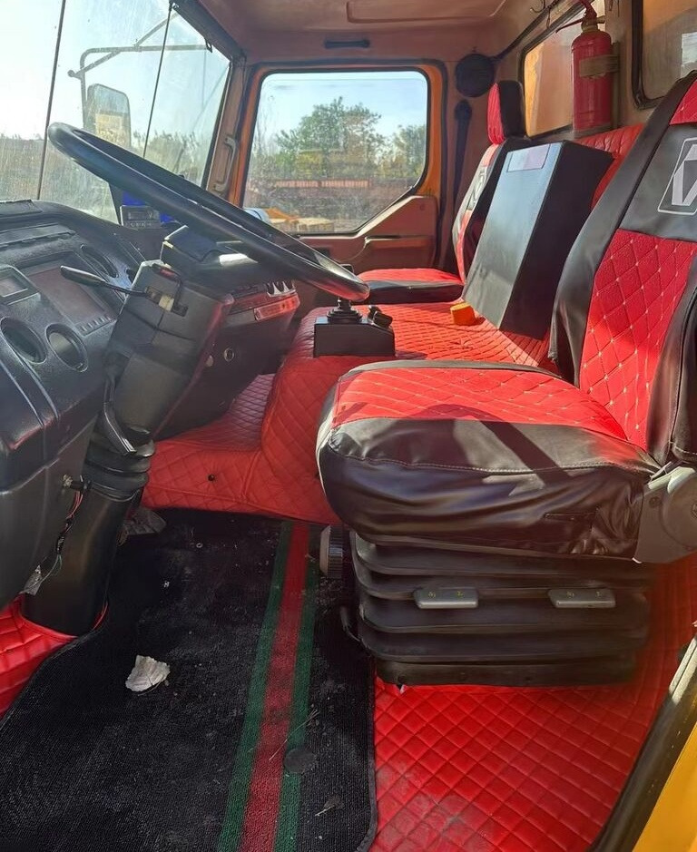 XCMG  - Grue mobile: photos 3 XCMG  - Grue mobile: photos 3