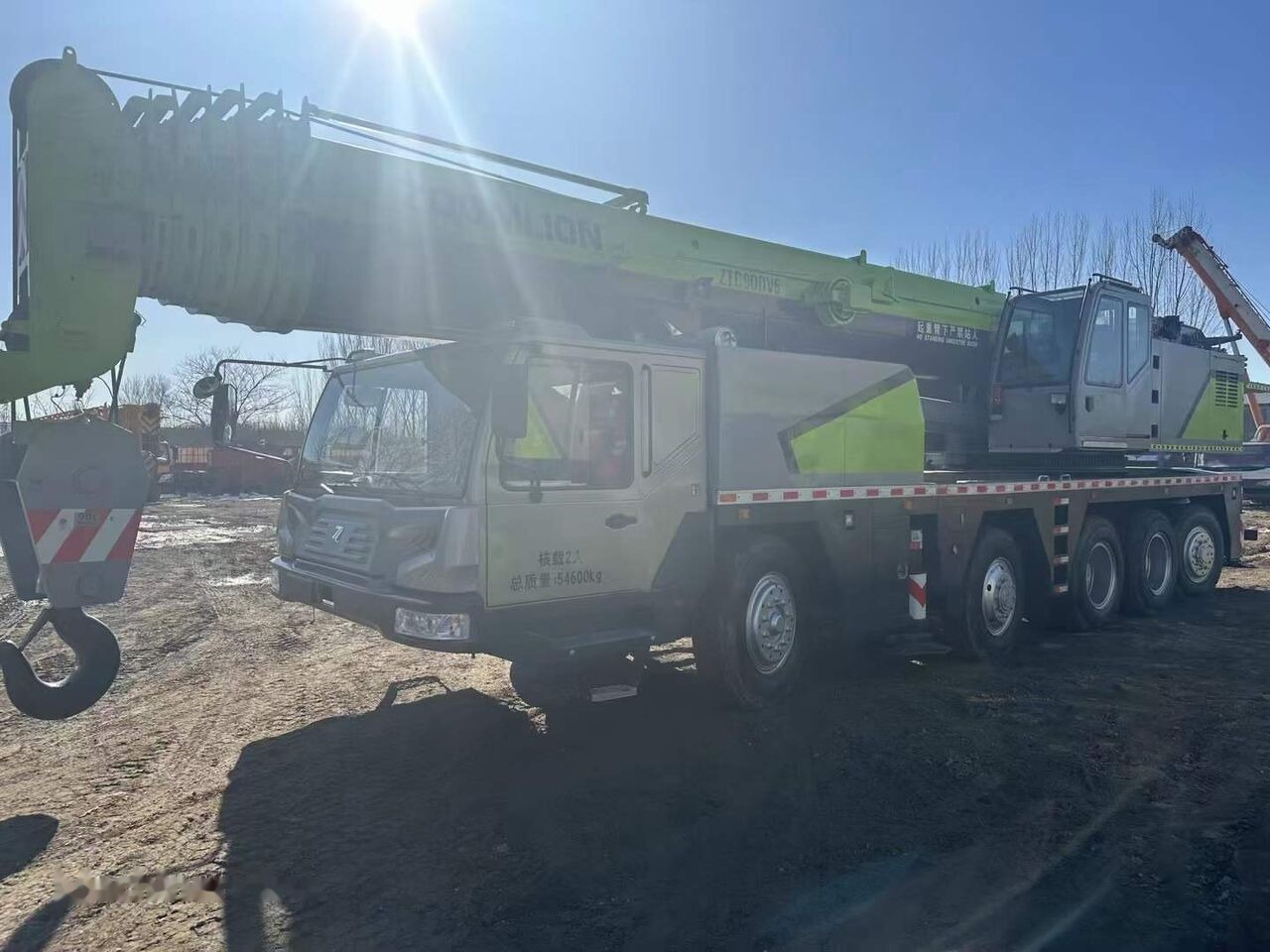 Zoomlion Zoomlion ZTC900V ZTC800V ZTC550V ZTC500V truck cranes - Grue mobile: photos 3 Zoomlion Zoomlion ZTC900V ZTC800V ZTC550V ZTC500V truck cranes - Grue mobile: photos 3