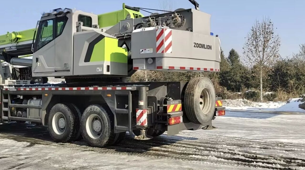 Zoomlion zoomlion ZTC350 ZTC500V ZTC700V ZTC900V 35 50 70 90 used truck c - Grue mobile: photos 5 Zoomlion zoomlion ZTC350 ZTC500V ZTC700V ZTC900V 35 50 70 90 used truck c - Grue mobile: photos 5